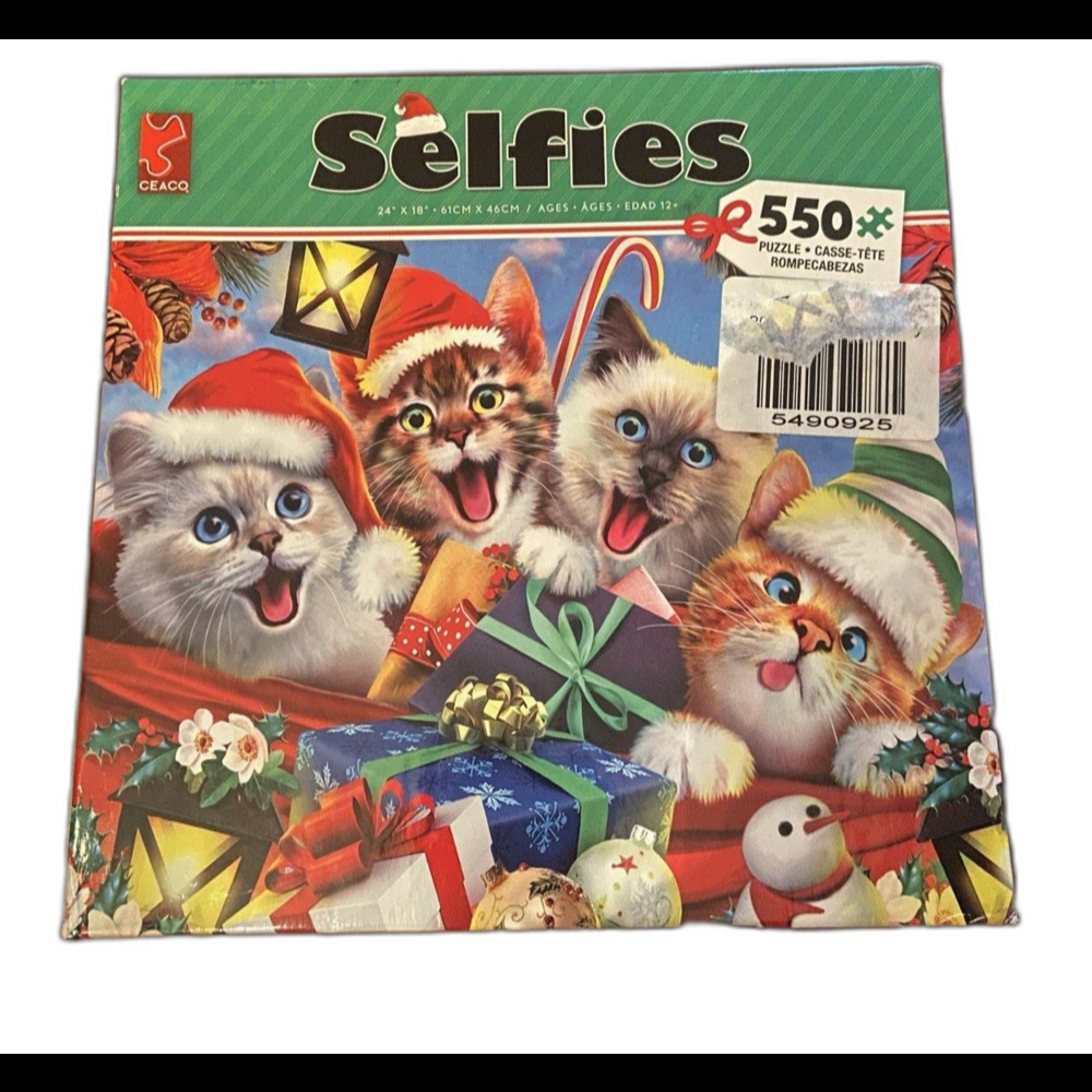 Cat Selfies Jigsaw Puzzle 550 Piece kitties Christmas Made in USA Missing Piece